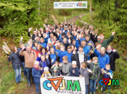 Gruppenbild der Helfer des Wasserstandes des CVJM Pivitsheide beim Hermannslauf
